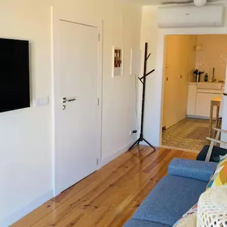 Bright Alfama Studio With Ac Apartment Lisbon