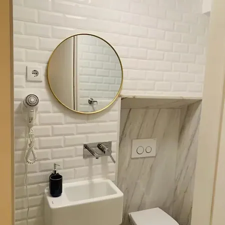 Bright Alfama Studio With Ac Apartment *