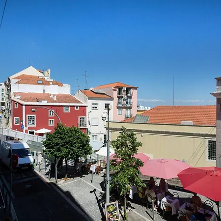 Bright Alfama Studio With Ac Apartmán