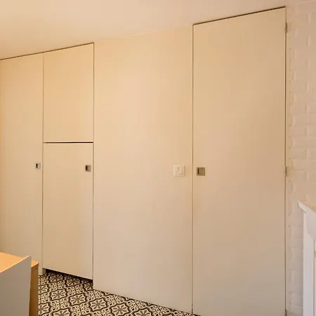 Bright Alfama Studio With Ac Apartment Lisbon