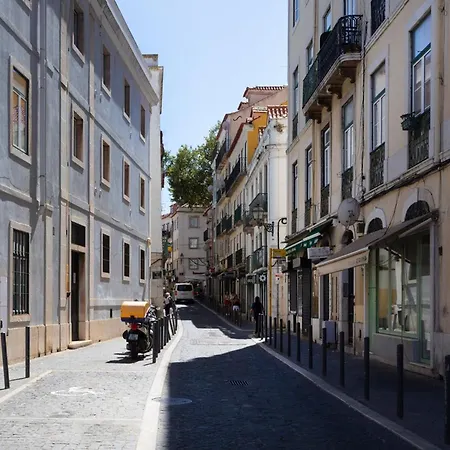 Apartment Bright Alfama Studio With Ac *